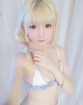 迷人的保姆 在线