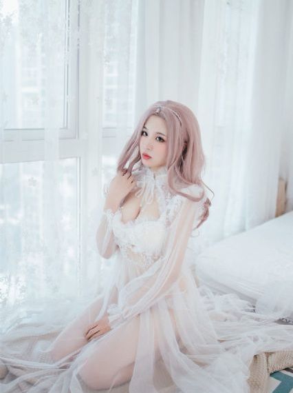 美女下部私部位撒尿