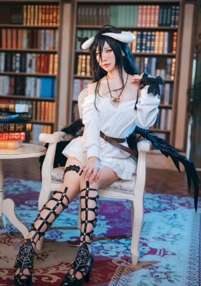 动漫美女被吸乳奶动漫视频