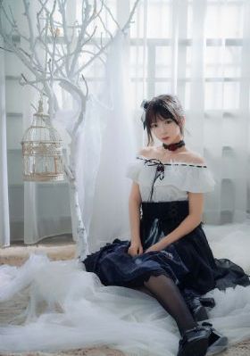 美女撒尿隐私免费